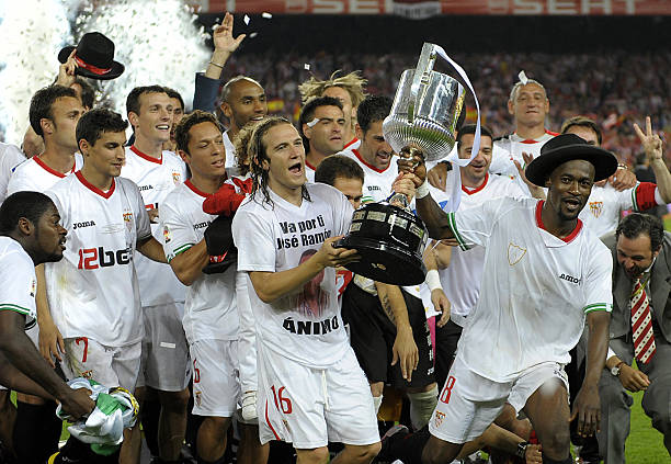 出更大的贡 出更大的贡