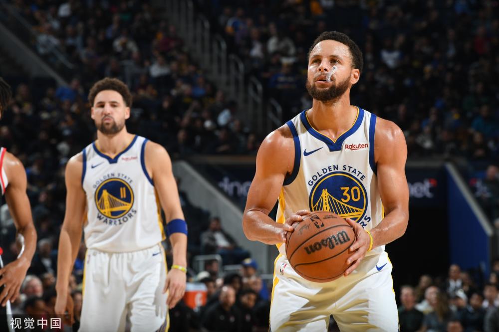 在乒乓球界 在乒乓球界