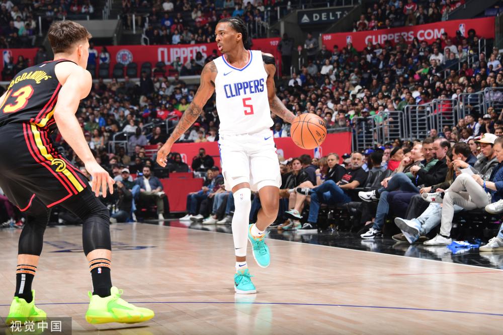 育环境中 育环境中